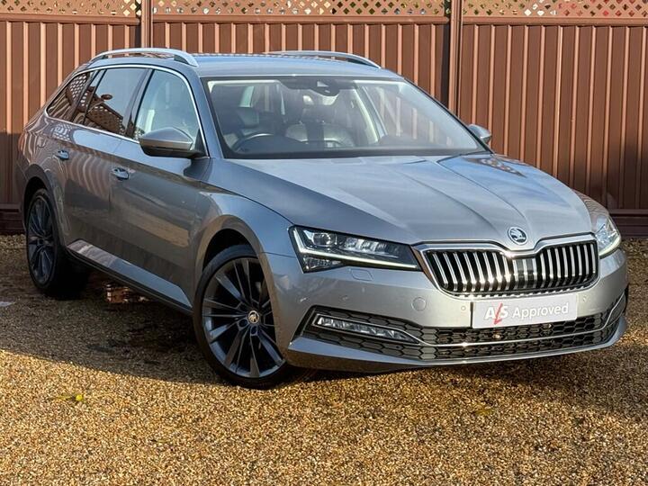 Skoda Superb 2.0 TDI SE L DSG Euro 6 (s/s) 5dr Skoda Superb 2.0 TDI SE L DSG Euro 6 (s/s) 5dr