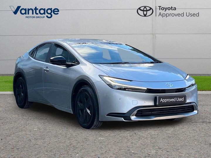 Toyota Prius 2.0 13.6kWh Design CVT Euro 6 (s/s) 5dr