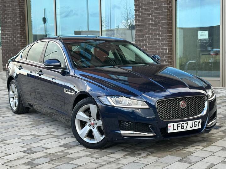 Jaguar XF 2.0d Portfolio Auto Euro 6 (s/s) 4dr