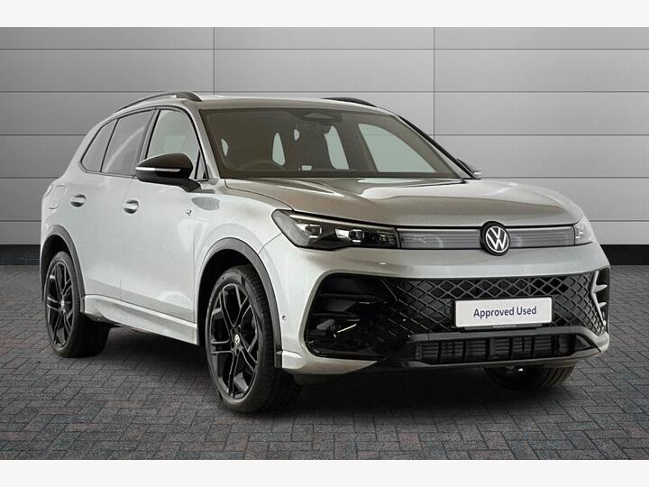 Volkswagen Tiguan 2.0 TDI R-Line DSG Euro 6 (s/s) 5dr