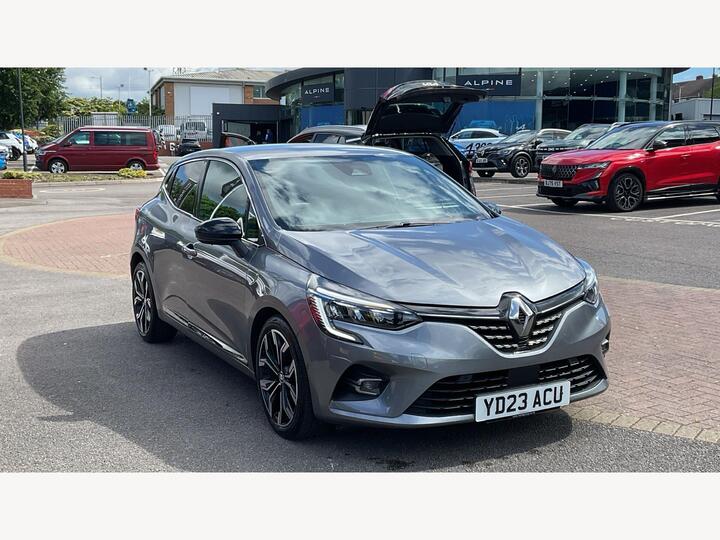 Renault Clio 1.6 E-TECH Techno Auto Euro 6 (s/s) 5dr