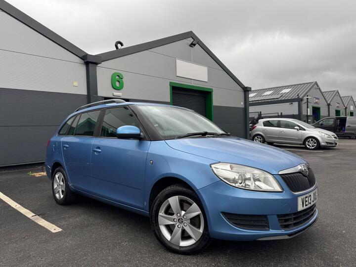 Skoda Fabia 1.2 TSI SE DSG Euro 5 5dr Skoda Fabia 1.2 TSI SE DSG Euro 5 5dr