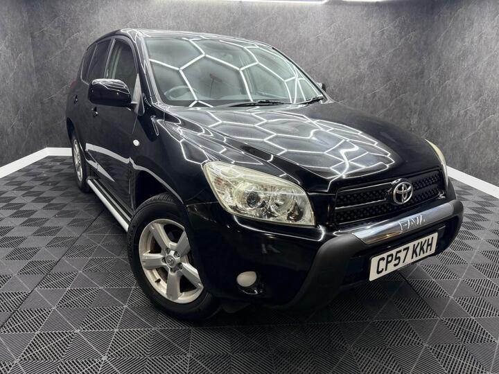 Toyota RAV4 2.0 XT-R 4WD 5dr