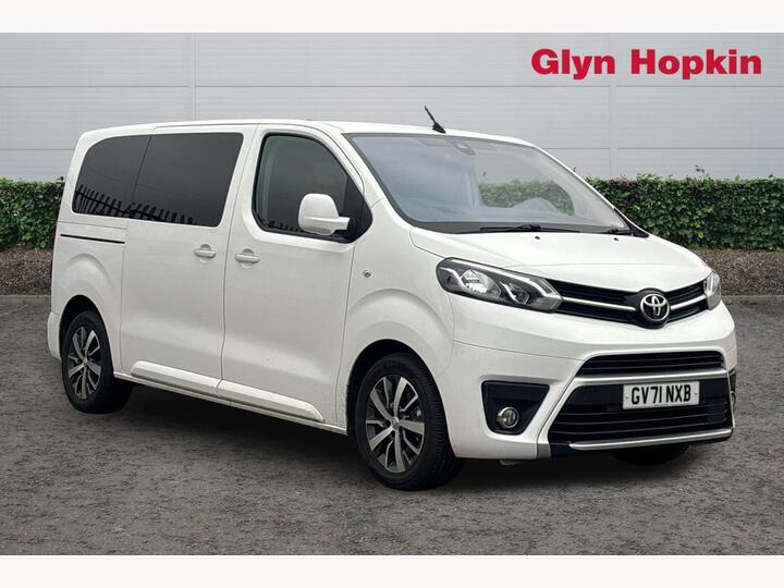 Toyota Proace Verso 2.0D Family Medium MPV Auto MWB Euro 6 (s/s) 5dr (8 Seat)