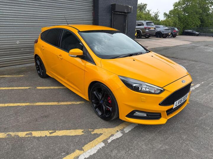 Ford FOCUS 2.0T EcoBoost ST-3 Euro 6 (s/s) 5dr