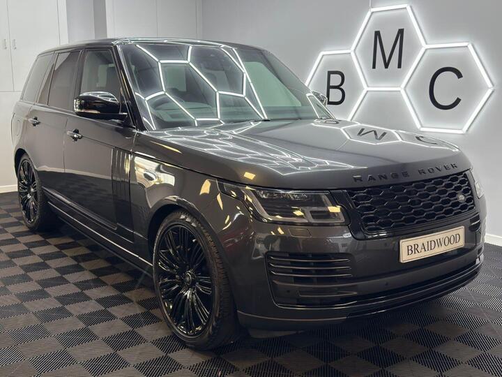 Land Rover RANGE ROVER 3.0 D300 MHEV Westminster Black Auto 4WD Euro 6 (s/s) 5dr Land Rover RANGE ROVER 3.0 D300 MHEV Westminster Black Auto 4WD Euro 6 (s/s) 5dr