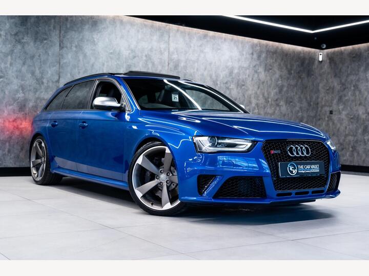 Audi RS4 Avant 4.2 FSI V8 S Tronic Quattro Euro 5 5dr