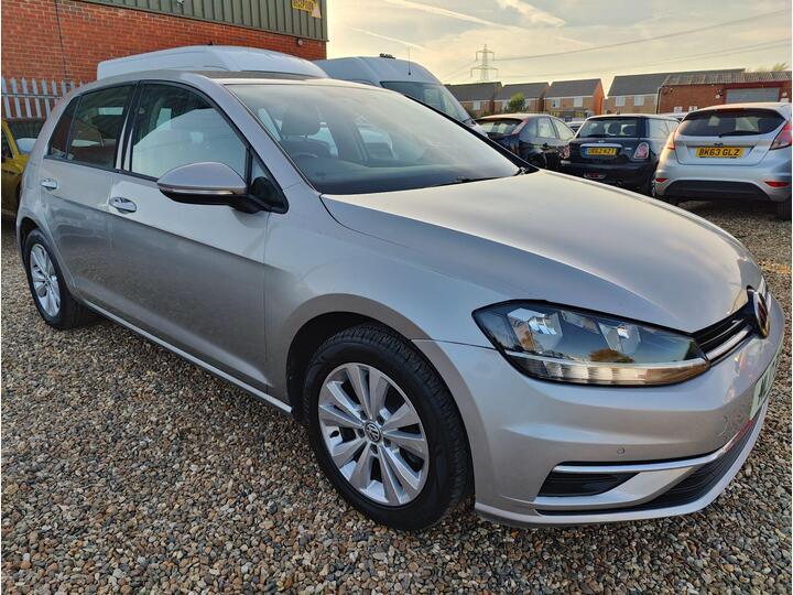Volkswagen Golf 1.0 TSI BlueMotion Tech SE Euro 6 (s/s) 5dr
