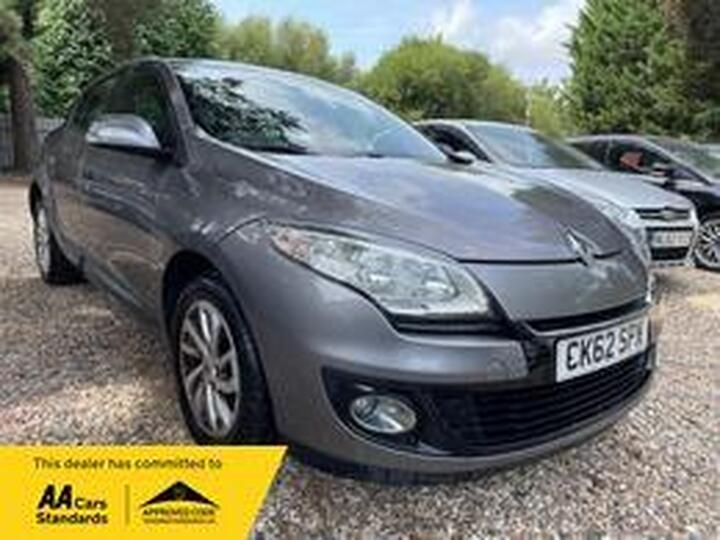 Renault Megane 1.6 16V Expression + Euro 5 5dr