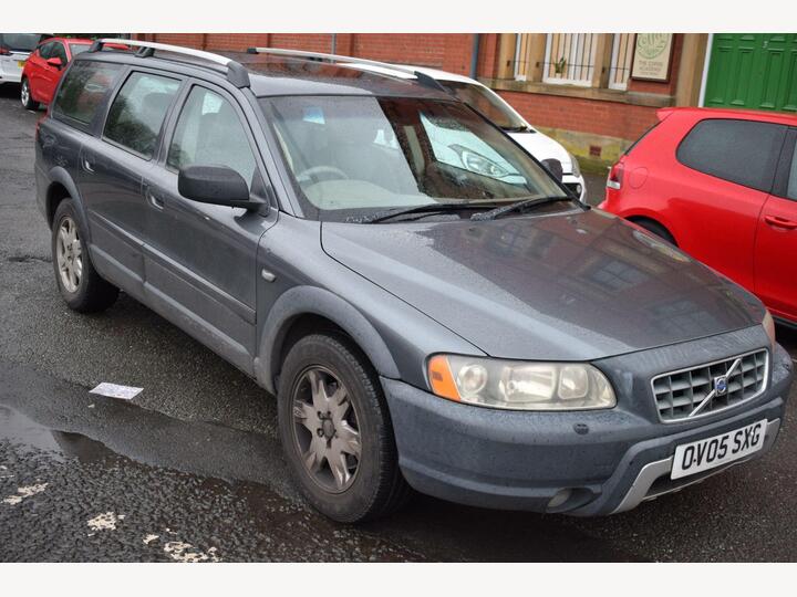Volvo XC70 2.4 D5 SE 5dr