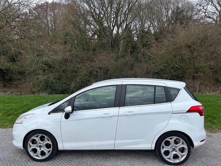 Ford B-Max 1.6 Titanium Powershift Euro 5 5dr