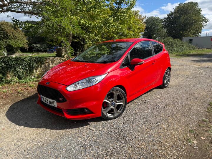 Ford Fiesta 1.6T EcoBoost ST-2 Euro 5 3dr