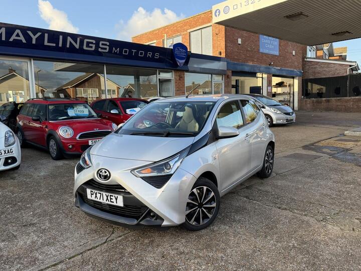 Toyota AYGO 1.0 VVT-i X-play Euro 6 (s/s) 5dr