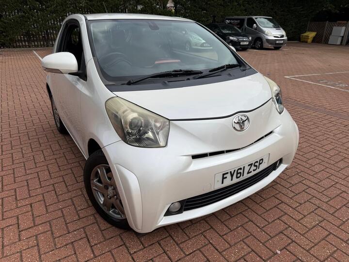 Toyota IQ 1.0 VVT-i 2 Euro 5 3dr