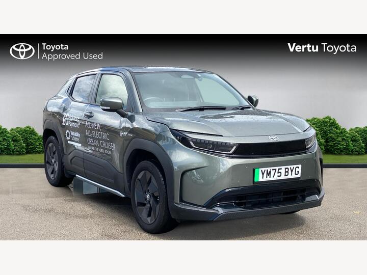 Toyota Urban Cruiser 61kWh Design Auto 5dr