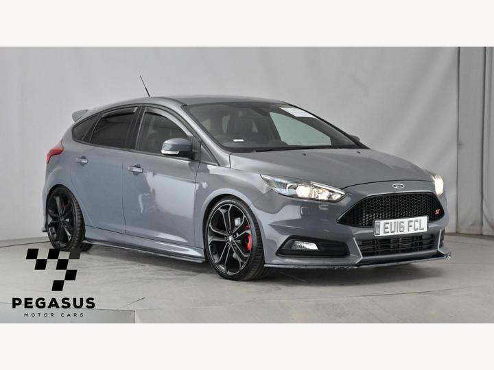 Ford Focus 2.0T EcoBoost ST-3 Euro 6 (s/s) 5dr