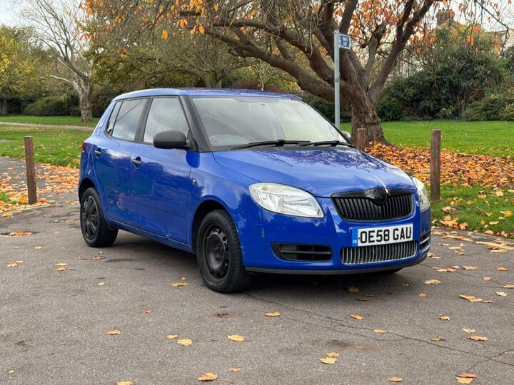 Skoda FABIA 1.2 HTP 6V 1 5dr