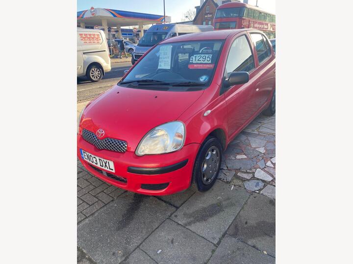 Toyota Yaris 1.0 VVT-i T3 5dr
