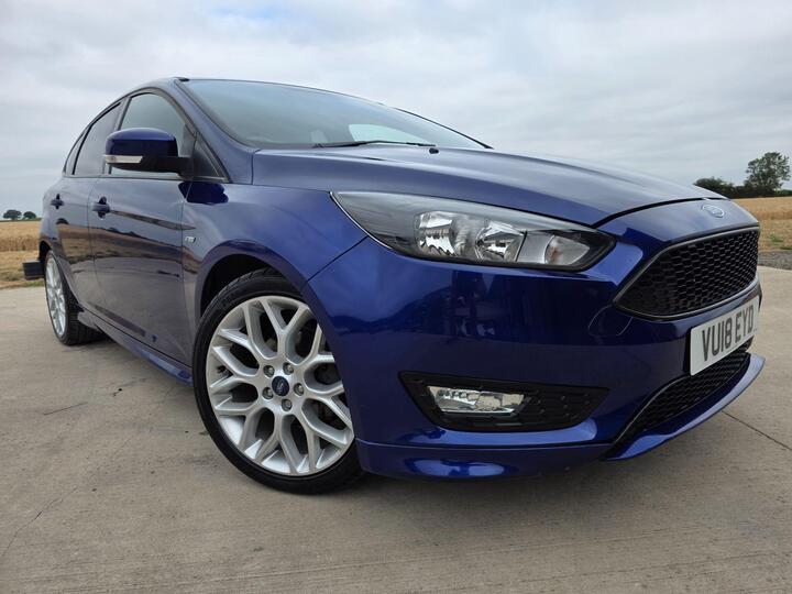 Ford Focus 1.0T EcoBoost ST-Line Euro 6 (s/s) 5dr