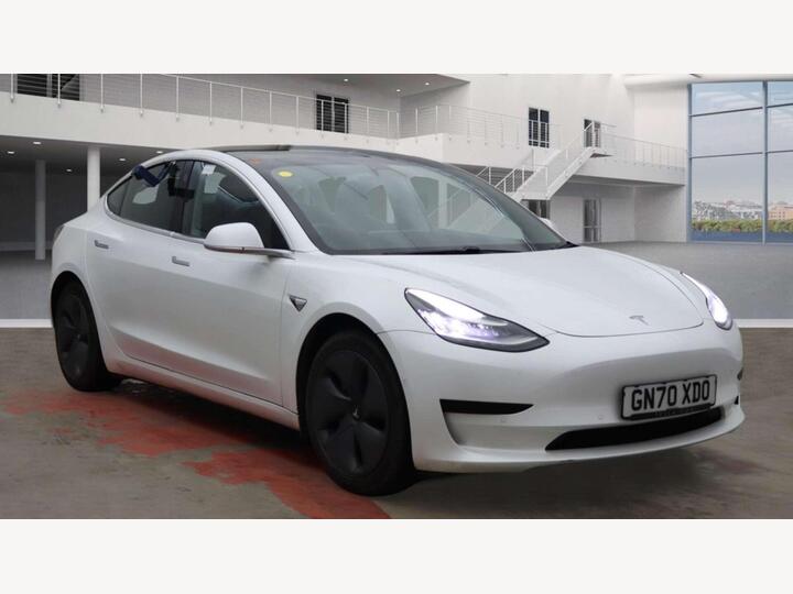Tesla MODEL 3 Standard Range Plus Auto RWD 4dr