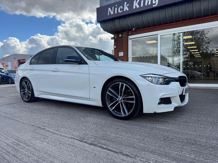 BMW 3 Series 2.0 330e 7.6kWh M Sport Shadow Edition Auto Euro 6 (s/s) 4dr
