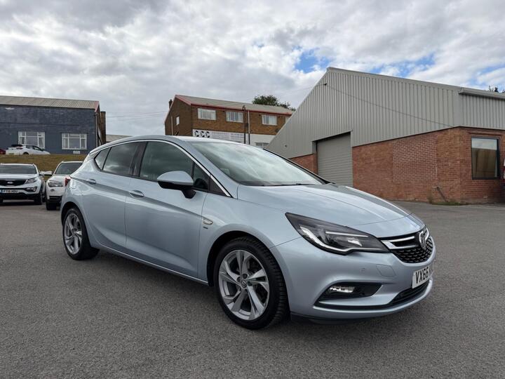 Vauxhall Astra 1.6 CDTi BlueInjection SRi Nav Euro 6 (s/s) 5dr