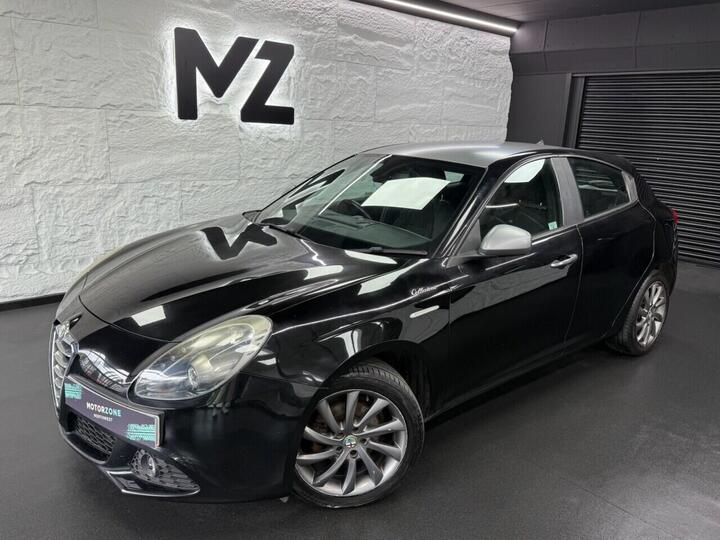 Alfa Romeo GIULIETTA 1.6 JTDM-2 Collezione Euro 5 (s/s) 5dr Alfa Romeo GIULIETTA 1.6 JTDM-2 Collezione Euro 5 (s/s) 5dr