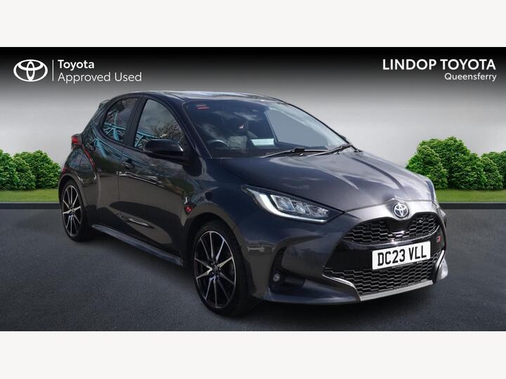 Toyota YARIS 1.5 VVT-h GR SPORT E-CVT Euro 6 (s/s) 5dr