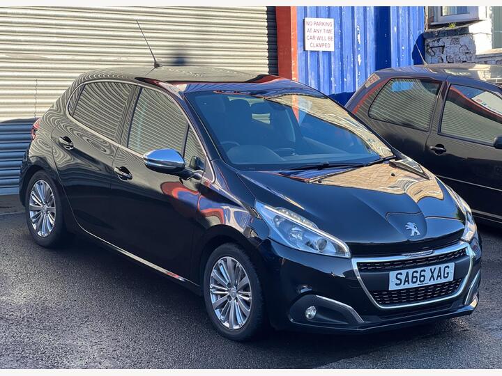 Peugeot 208 1.2 PureTech Allure Euro 6 5dr