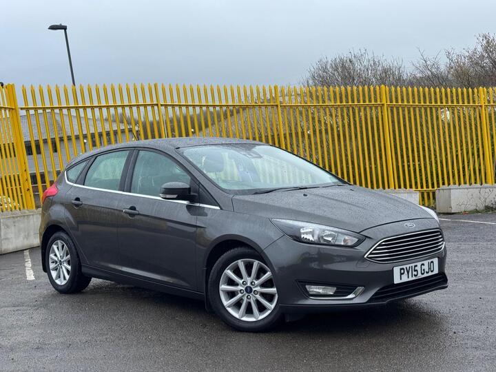 Ford Focus 1.0T EcoBoost Titanium Euro 6 (s/s) 5dr
