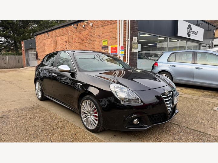 Alfa Romeo Giulietta 2.0 JTDM-2 Exclusive TCT Euro 5 (s/s) 5dr