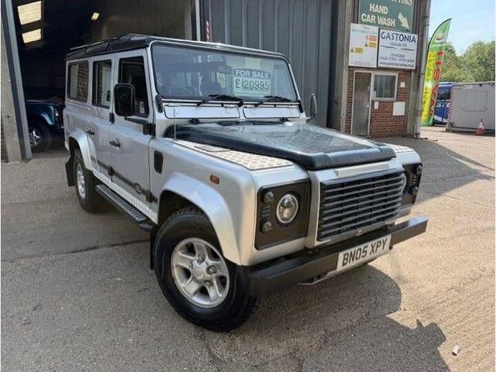 Land Rover Defender 110 2.5 TD5 County Station Wagon 5dr