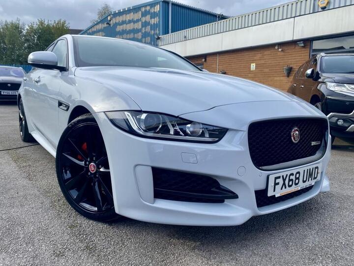 Jaguar XE DIESEL SALOON 2.0d R-Sport Auto Euro 6 (s/s) 4dr