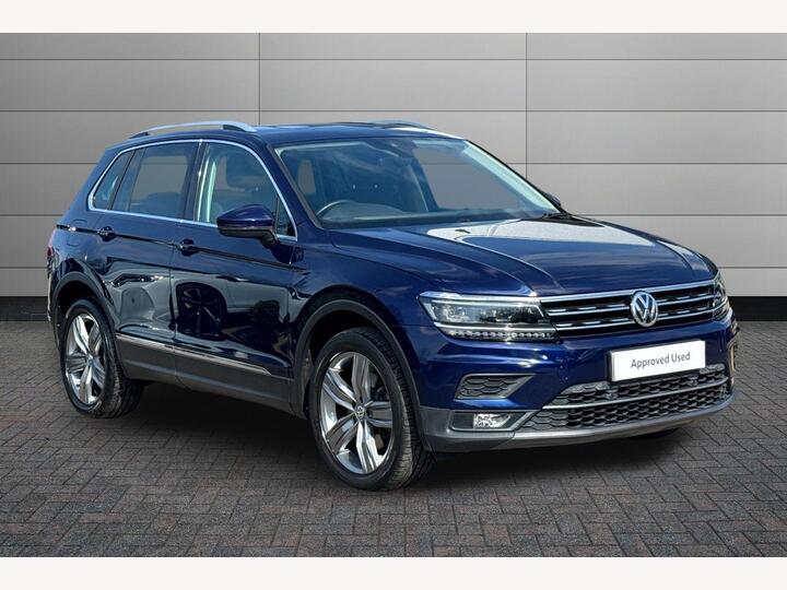 Volkswagen Tiguan 2.0 TDI SEL DSG 4Motion Euro 6 (s/s) 5dr Volkswagen Tiguan 2.0 TDI SEL DSG 4Motion Euro 6 (s/s) 5dr