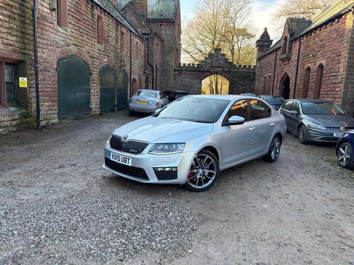 Skoda Octavia 2.0 TDI VRS Euro 5 (s/s) 5dr