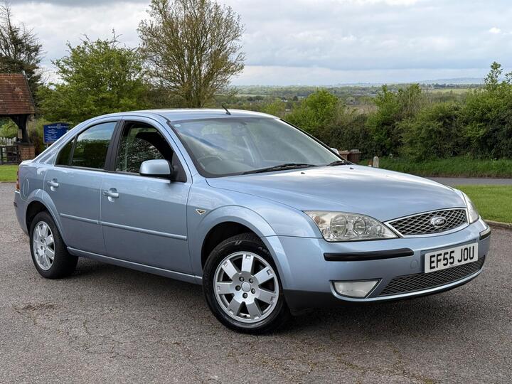 Ford Mondeo 2.0 Zetec 5dr