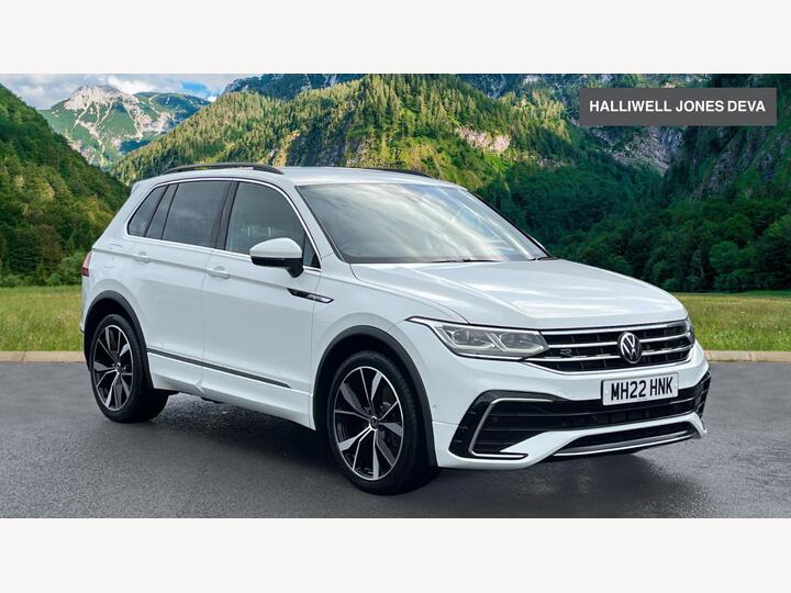 Volkswagen Tiguan 2.0 TDI R-Line DSG 4Motion Euro 6 (s/s) 5dr Volkswagen Tiguan 2.0 TDI R-Line DSG 4Motion Euro 6 (s/s) 5dr
