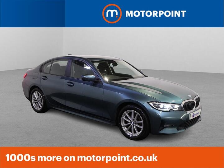 BMW 3 Series 2.0 320d MHT SE Auto XDrive Euro 6 (s/s) 4dr BMW 3 Series 2.0 320d MHT SE Auto XDrive Euro 6 (s/s) 4dr