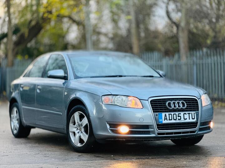 Audi A4 2.0 SE 4dr