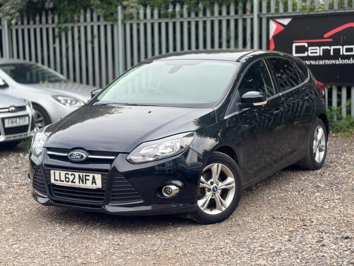 Ford Focus 1.0T EcoBoost Zetec Euro 5 (s/s) 5dr