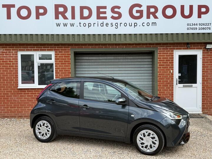 Toyota AYGO 1.0 VVT-i X-play Euro 6 5dr