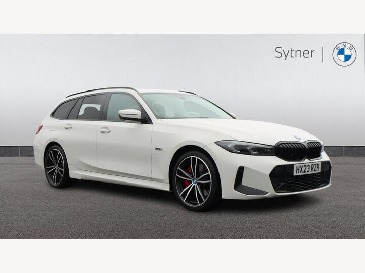 BMW 3 SERIES 2.0 330e 12kWh M Sport Touring Auto Euro 6 (s/s) 5dr BMW 3 SERIES 2.0 330e 12kWh M Sport Touring Auto Euro 6 (s/s) 5dr