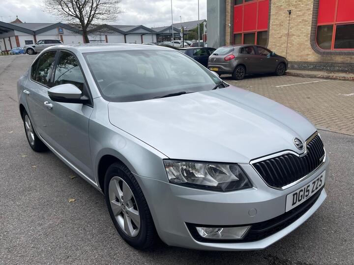 Skoda Octavia 1.6 TDI GreenLine III Euro 5 (s/s) 5dr