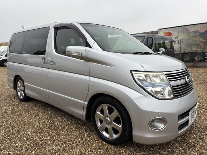 Nissan ELGRAND 2.5 Petrol Disability Adapted Wheelchair Accessible Vehicle WAV Auto