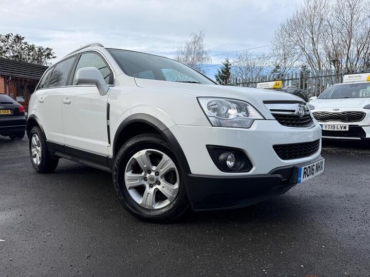 Vauxhall Antara 2.2 CDTi Diamond 2WD Euro 5 (s/s) 5dr Vauxhall Antara 2.2 CDTi Diamond 2WD Euro 5 (s/s) 5dr