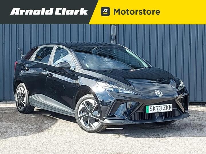 MG MG4 64kWh SE Long Range Auto 5dr