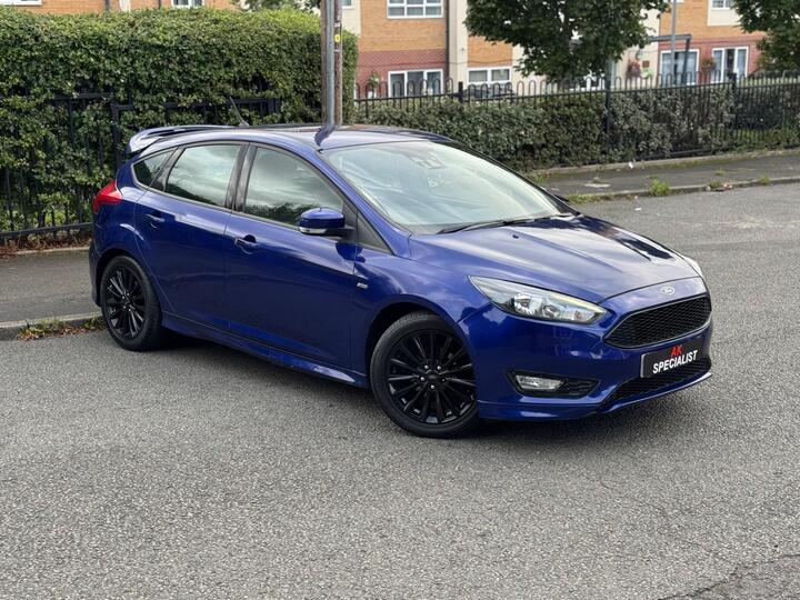 Ford Focus 1.0T EcoBoost ST-Line Auto Euro 6 (s/s) 5dr