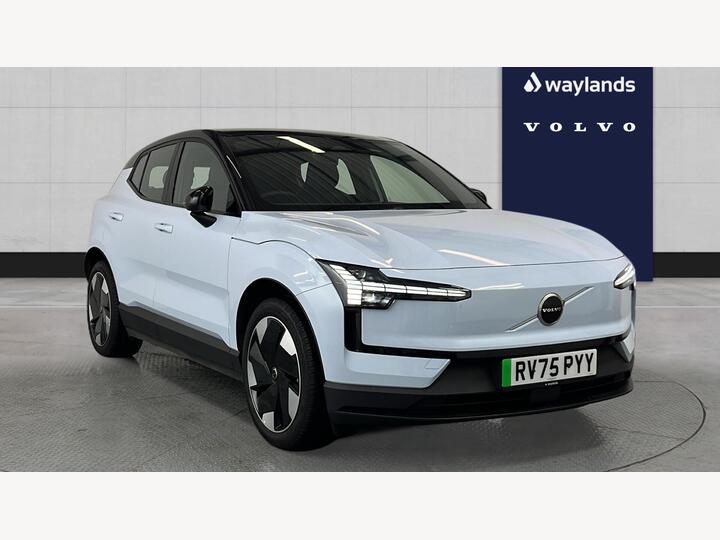 Volvo EX30 Twin Performance 69kWh Plus Auto AWD 5dr