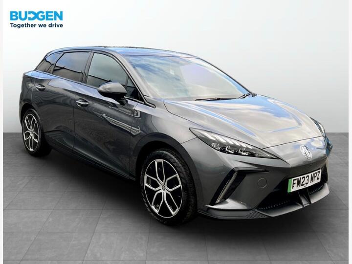MG MG4 64kWh Trophy Long Range Auto 5dr