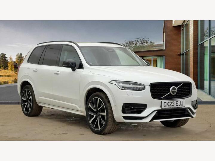 Volvo XC90 2.0h T8 Recharge 18.8kWh Ultimate Dark Auto 4WD Euro 6 (s/s) 5dr